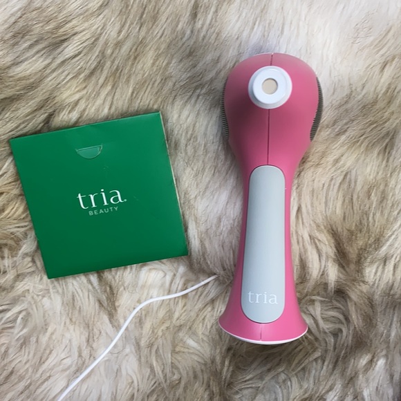❌Sold❌ Tria Hair Removal Laser 4X, Peony - Picture 8 of 16